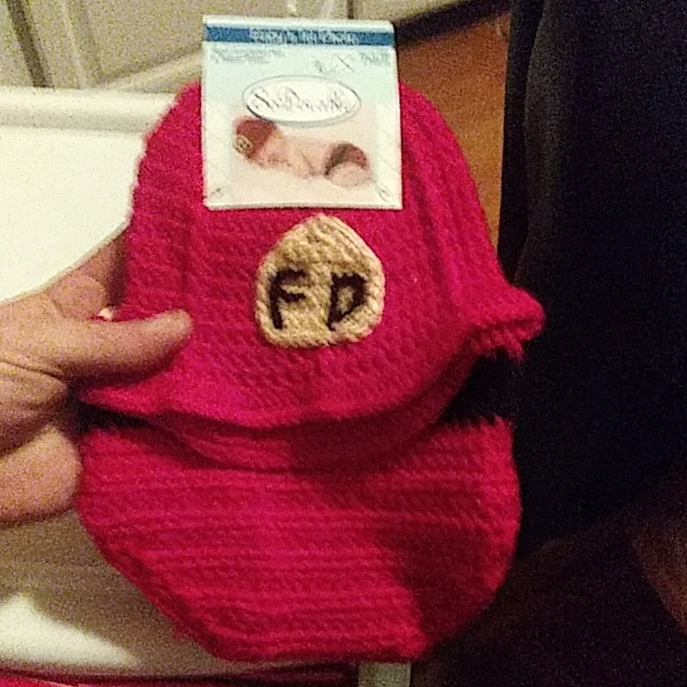 Hand crotcheted hat & diaper cover